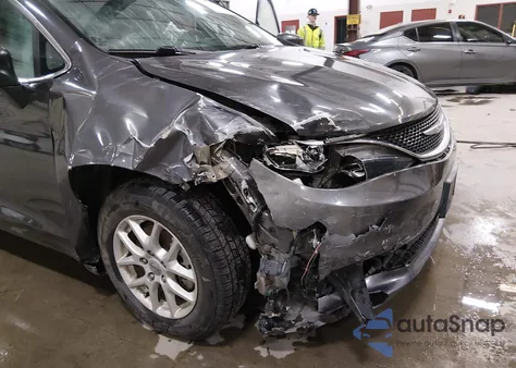 2021 Chrysler Voyager Lxi из США, поврежденный, VIN 2C4RC1DG1MR547740